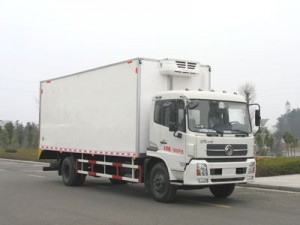 180马力 4×2 冷藏车(CLW5160XLC3)