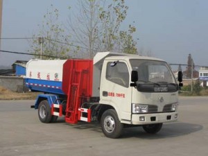 95马力 4×2 自卸式垃圾车(CLW5071ZZZ4)