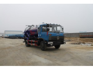 180马力 4×2 吸污车(CLW5110GXWT3)